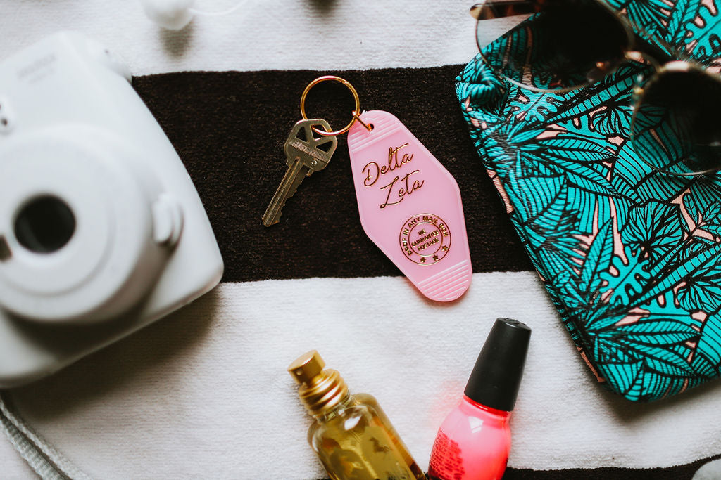 Delta Zeta Vintage Motel Keychain