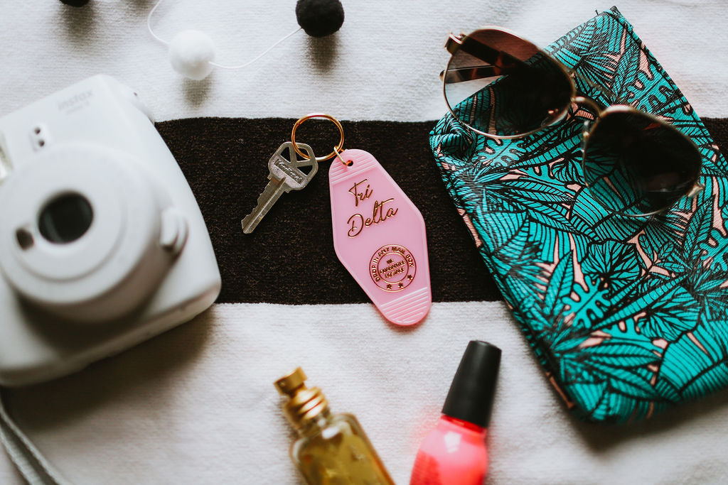 Tri Delta DDD Vintage Motel Keychain